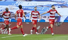 九游娱乐官方-包含格兰纳达客场获胜，联赛排名再上一级的词条