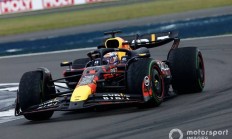 九游娱乐网页-红牛车队鏖战梅赛德斯，维斯塔潘惊艳四座的简单介绍