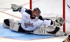 九游娱乐官方-戈贝尔一柱擎天，北京队力克活塞迎争冠关键胜利