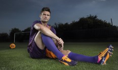 九游娱乐网站-欧冠淘汰赛之夜，姆巴佩统治全场