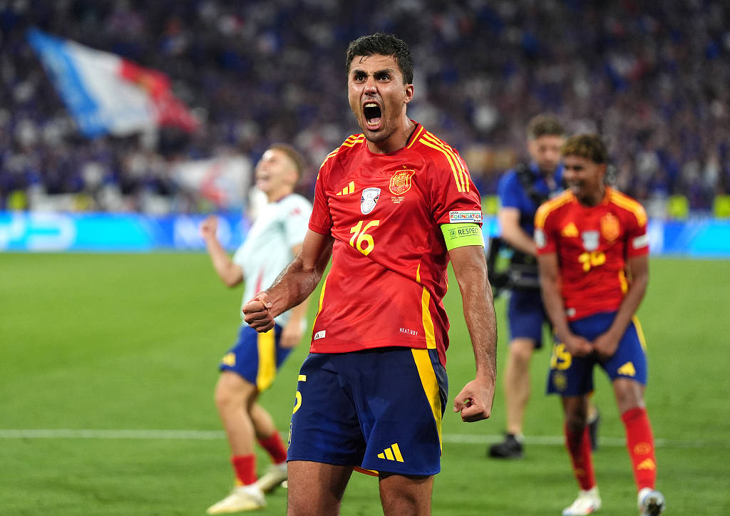 荷兰选手客场大获胜利