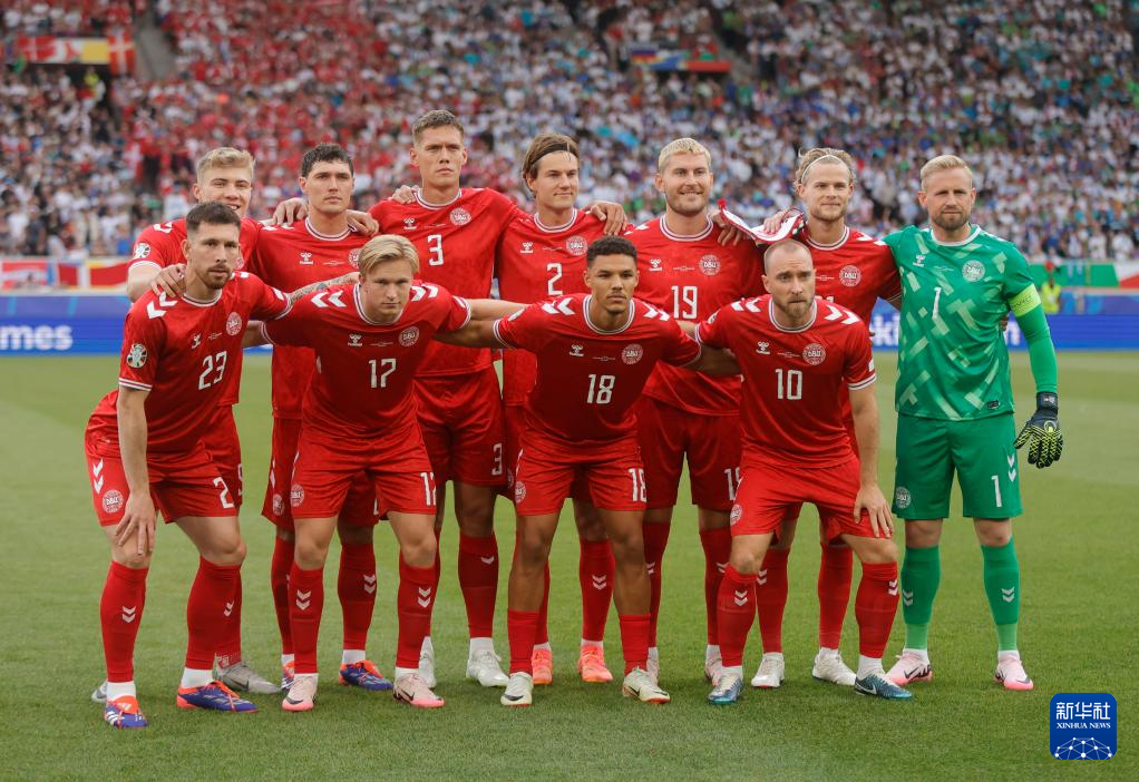 包含斯洛文尼亚球员备战阿尔巴尼亚,冲刺胜利的词条 包含斯洛文尼亚球员备战阿尔巴尼亚,冲刺胜利的词条