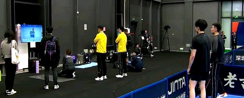 日本队翻盘韩国队，王皓扛起全队