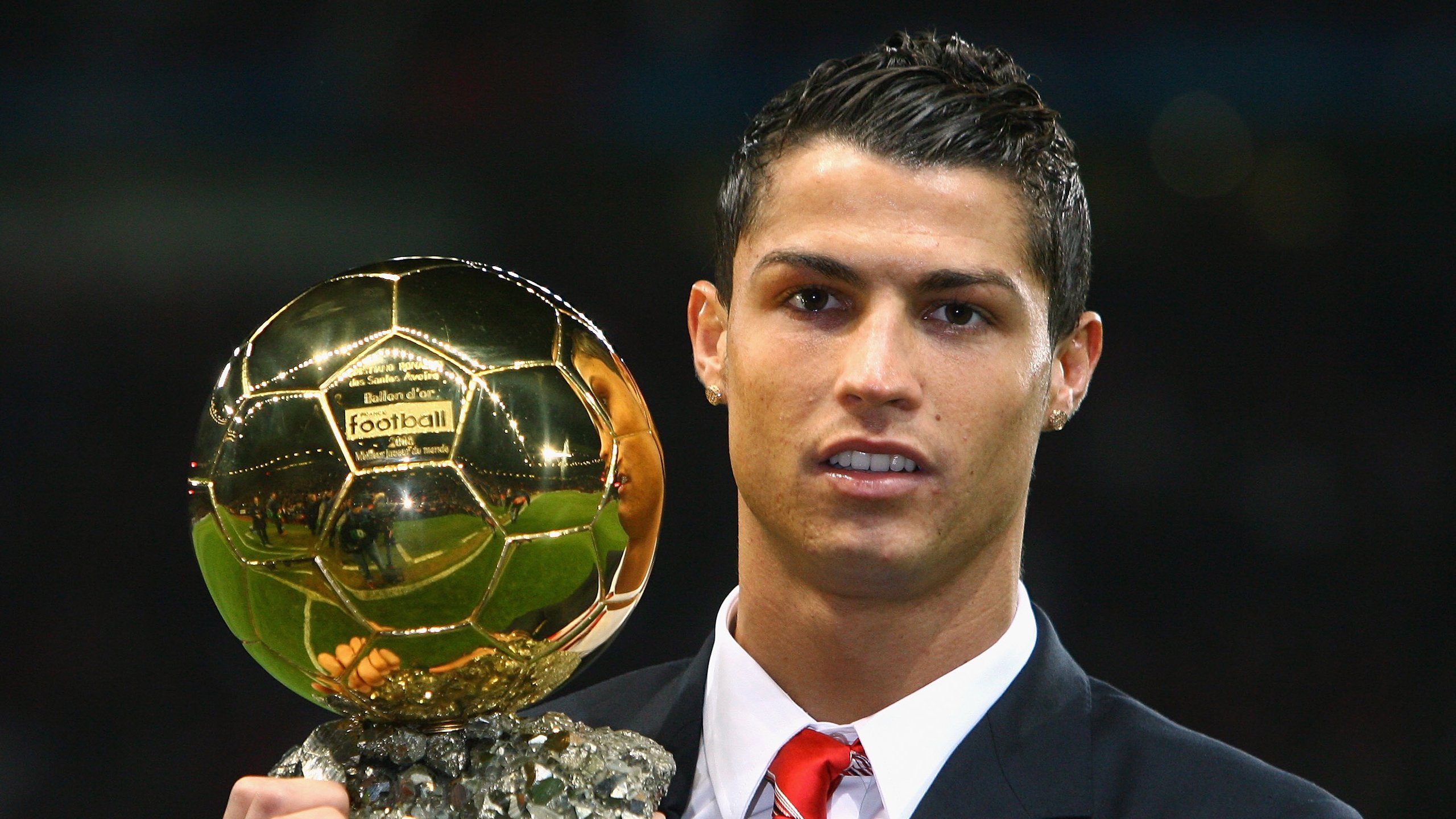 塞维利亚制霸卡塔尔，格纳布里成为关键先生